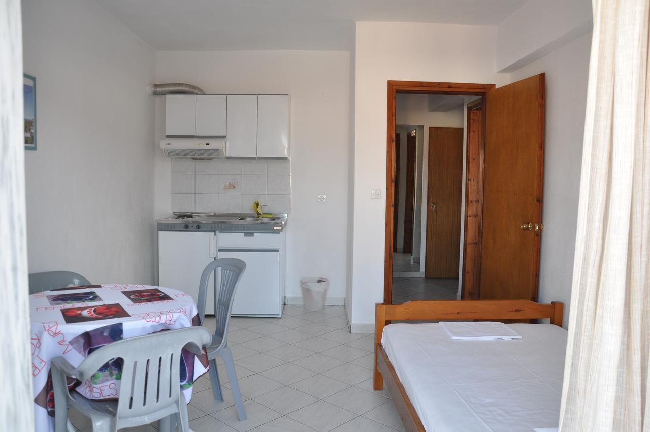 Apartments Stavroula Ηospitality Vrasna Eksteriør bilde