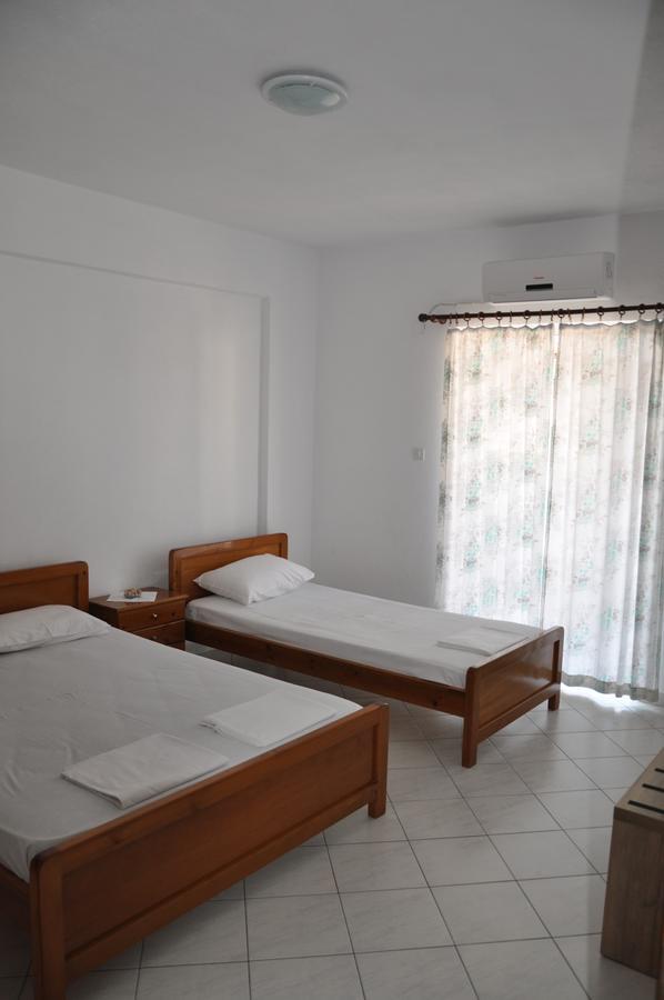 Apartments Stavroula Ηospitality Vrasna Eksteriør bilde