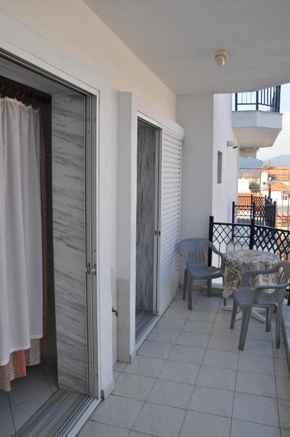 Apartments Stavroula Ηospitality Vrasna Rom bilde