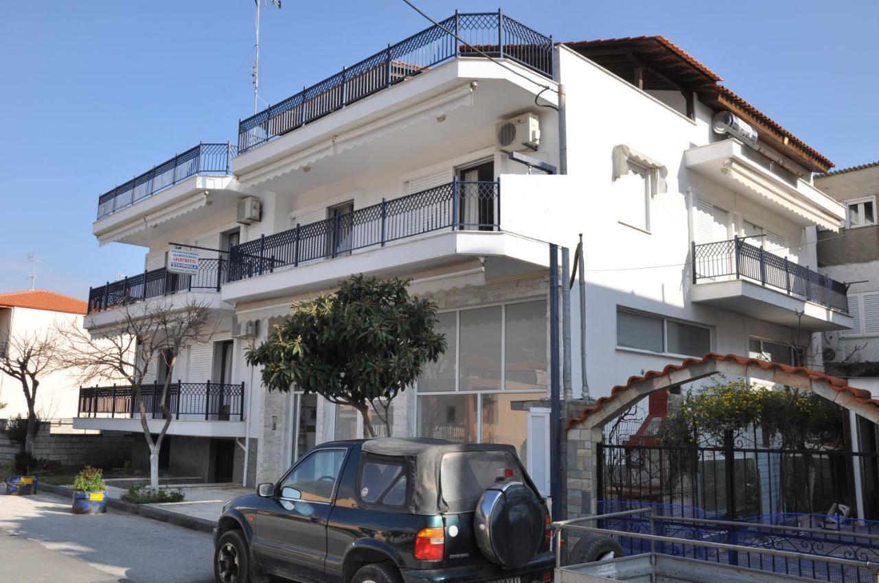 Apartments Stavroula Ηospitality Vrasna Rom bilde